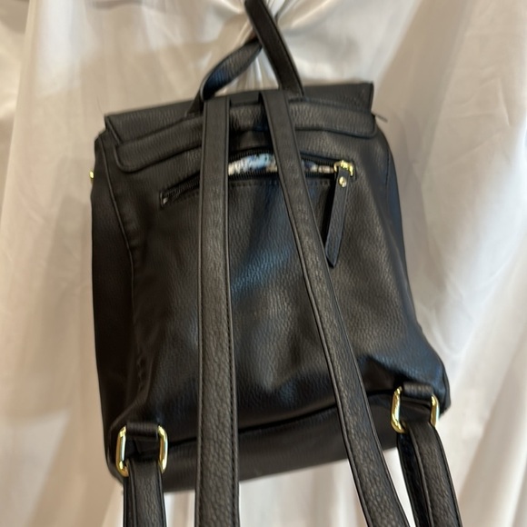 Catherine Malandrino small black backpack - Picture 13 of 14